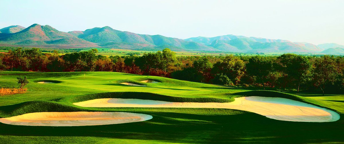 Leopard Creek Country Club, Krugar National Park, Malelane, South Africa

#golfcoursedesign #GPD #golfafrica #PGA365
