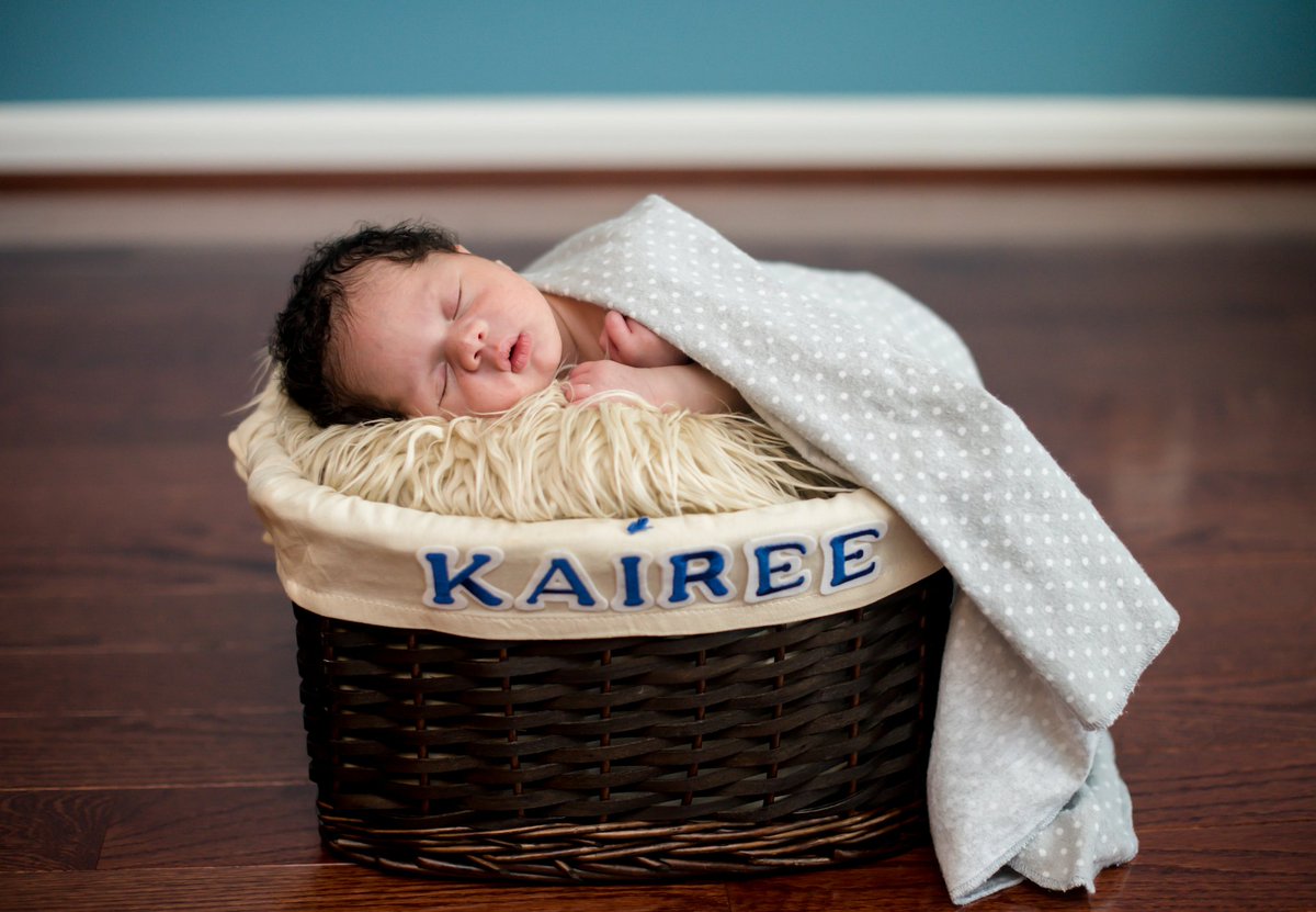 RosiFotography's tweet photo. Welcome to the world baby boy!
#rgbaby #makingmemories #newborn #babyphotographer #family https://t.co/v8lPtHkXR6