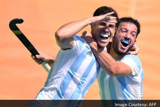 TimesNow's tweet photo. #Rio2016 Men's #Hockey: #ARG wins the #Gold by beating #BEL 4-2 in final, #GER takes the #Bronze #Olympics https://t.co/e70NfJQlL7