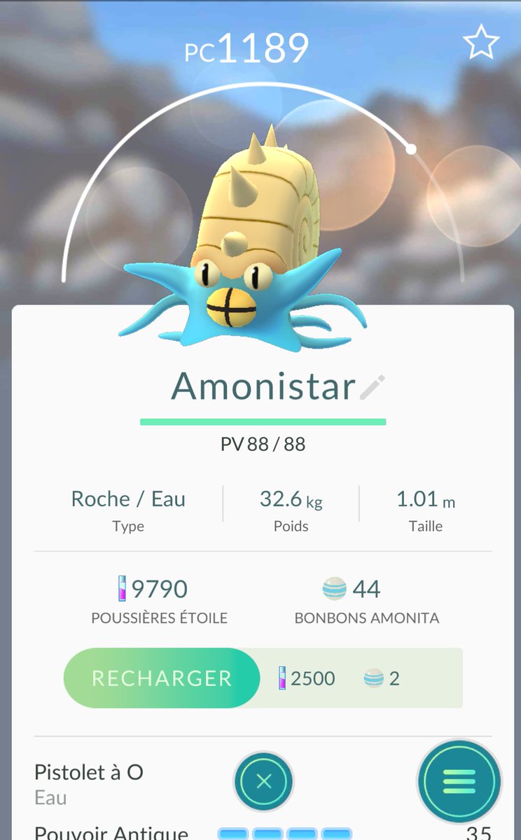 pokemongo93's tweet photo. Ce soir j'ai testé #PokemonGo + vélo + notifications Twitter de @parispokespawn et bim #Amonistar . https://t.co/n36JDZrQ3Q