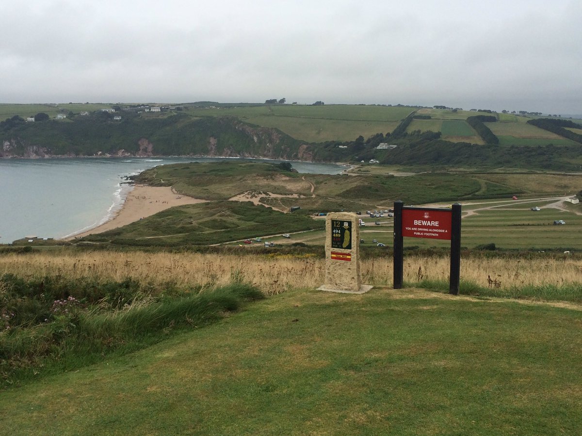 kemmo81's tweet image. Beaut of an evening hack around @ThurlestoneGolf lovely track #30points