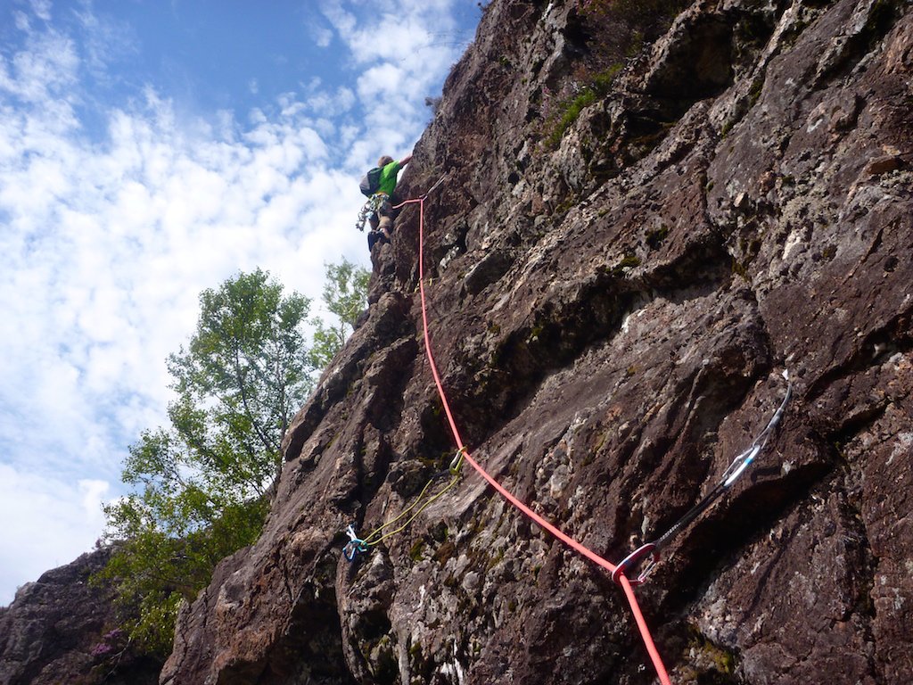 AlanHalewood's tweet image. @SMCGuidebooks strike again-more exploring near home alanhalewood.blogspot.co.uk/2016/08/gettin… #instructorsdayoff @the_AMI