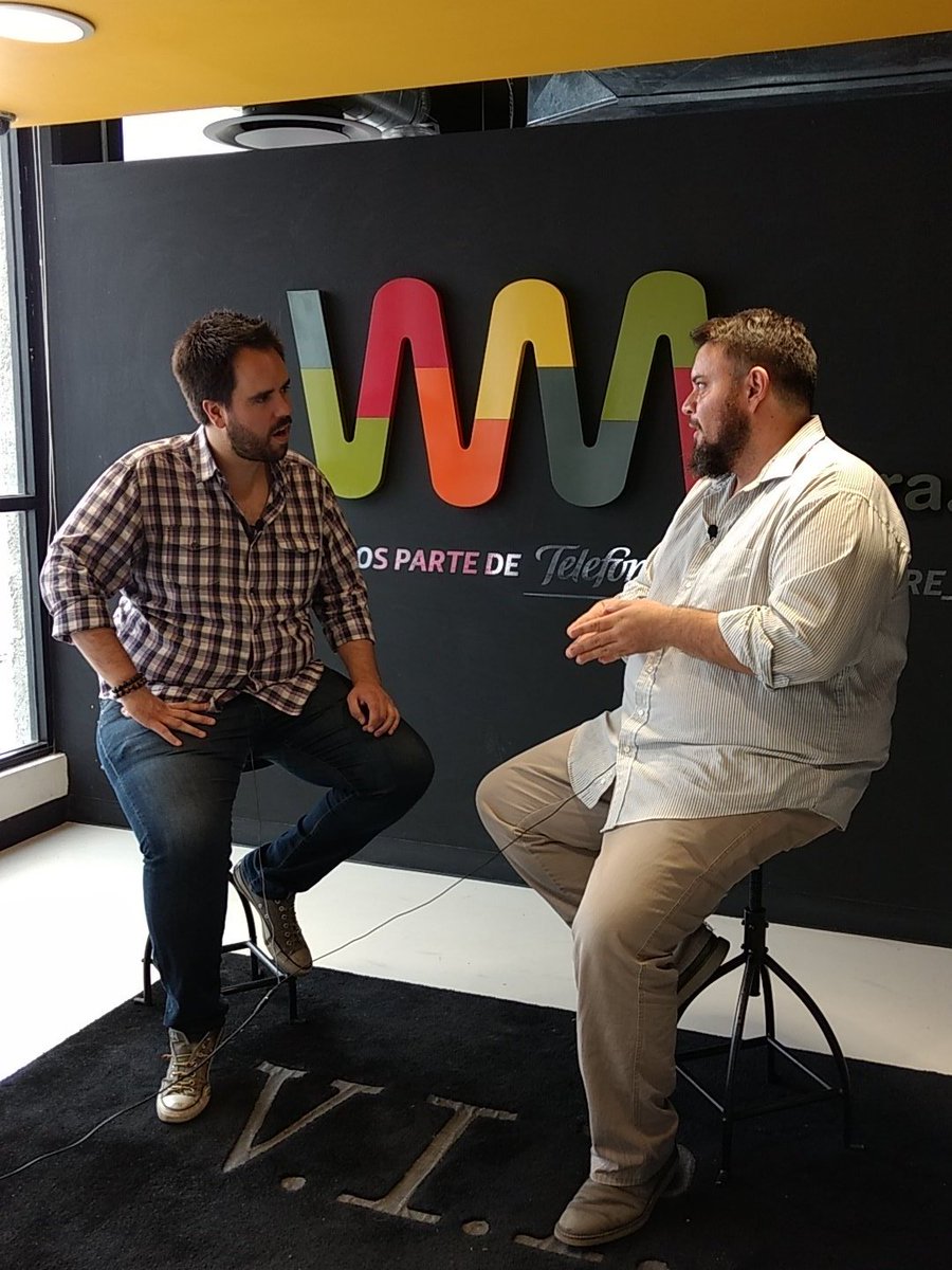 DisruptivoTV's tweet photo. Entrevistamos a @interpretap una empresa de interpretes on demand #DisruptivoEnWayra https://t.co/l4VGjQTnBv