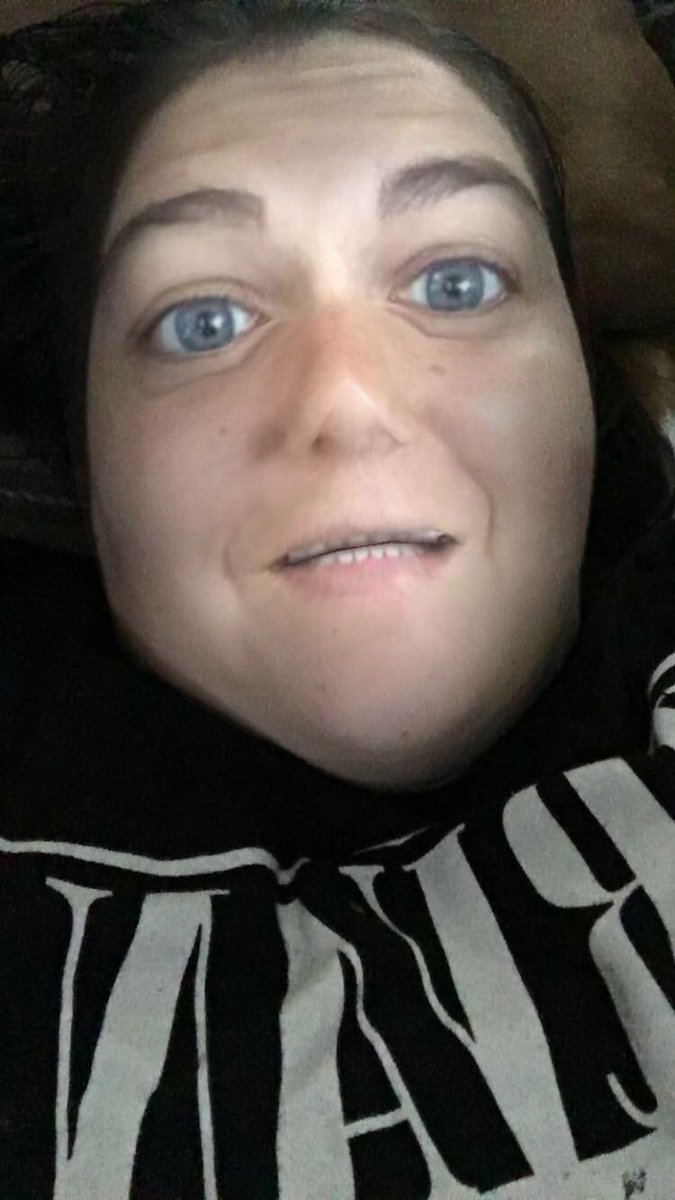 Sarah_Jean9688's tweet photo. Face swapped with @alispagnola because who doesn't wanna be that awesome? ππ #spagschat #alispagnola #snapchatfilter https://t.co/G9DiINFmzI