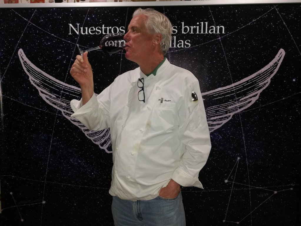 YotecuentoCL's tweet photo. Círculo del Ángel @VinosMontes se toma @Carneros_ https://t.co/vrOxZruOOB https://t.co/soETLHE5Iu