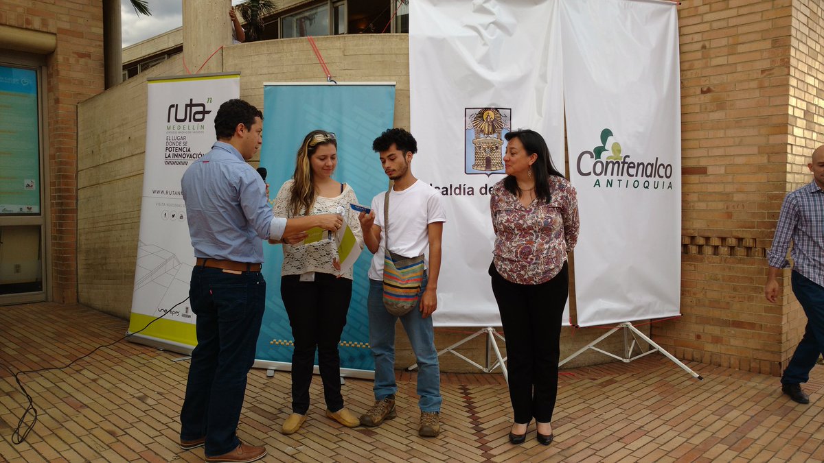 Ruta_N's tweet photo. Las personas son el pilar de las comunidades. A ellos se dirige #ComunaInnova para transformar con #innovación. https://t.co/JlDPqcESJk