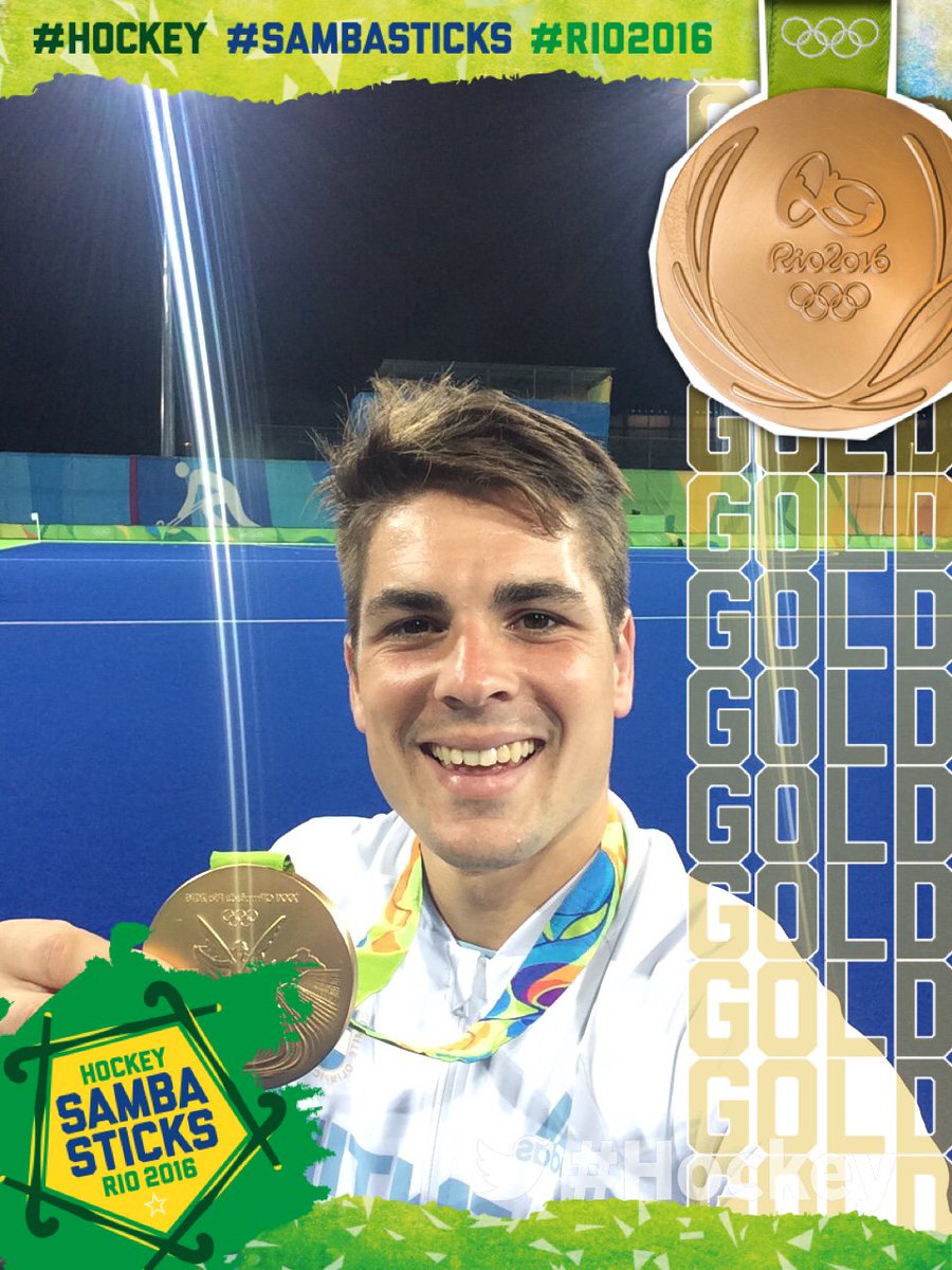 FIH_Hockey's tweet photo. How is that for a GOLD medal!!
#Rio2016 #Hockey @Olympics @Rio2016 @ARGFieldHockey https://t.co/rZrtXuVec6