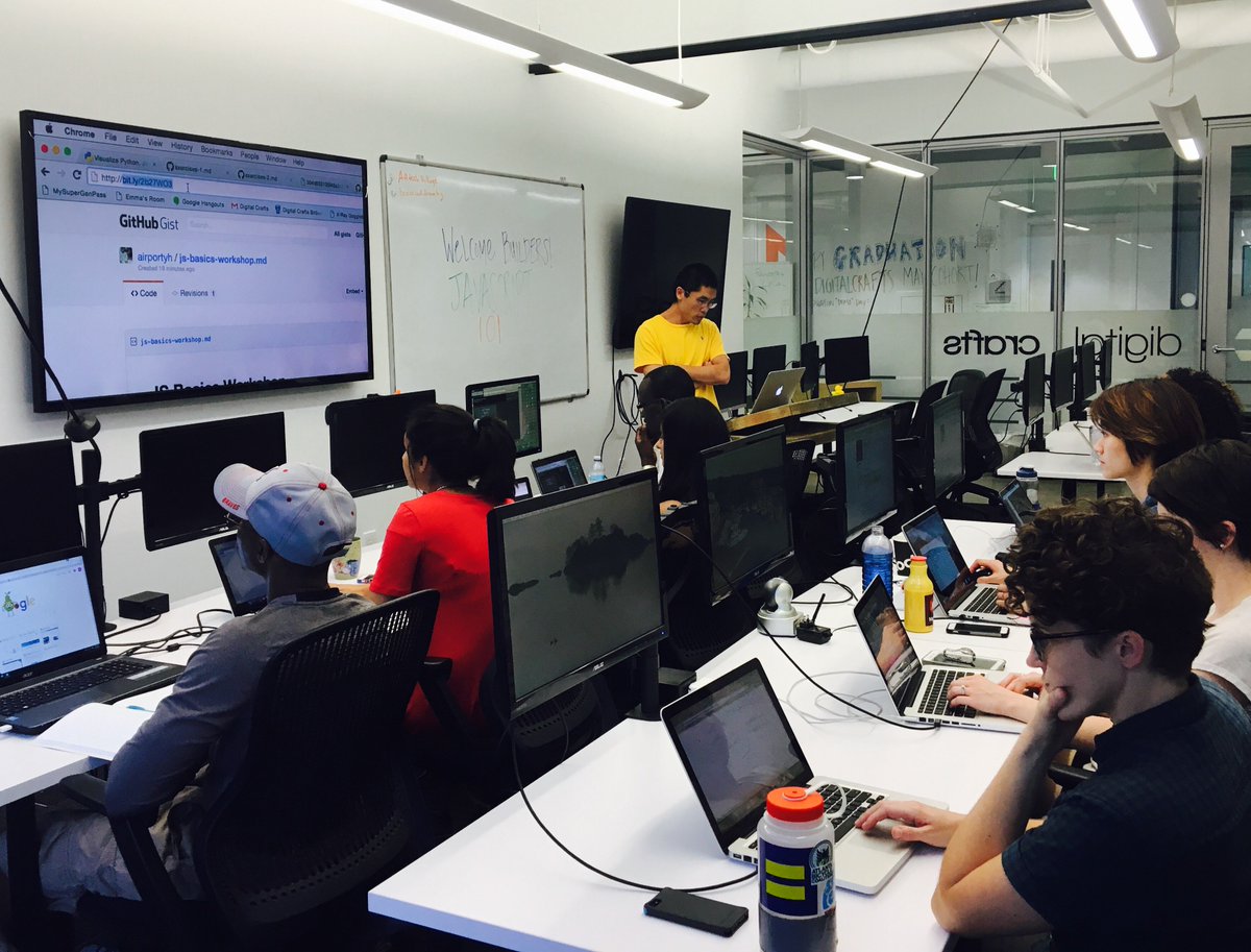 DgtlCrafts's tweet image. For loops? Push and split method? What??! #JavaScript101 w/ @airportyh last night. #BuilderOfThings #tbt