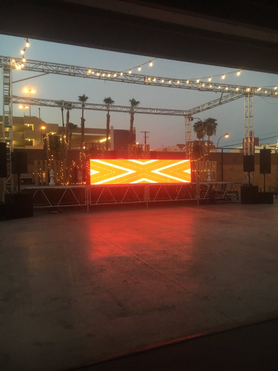 FinalSourceLV's tweet image. Another fun #SoundYard last Friday! @WeAreMomentus @ProjectDABL  #LEDproduction #eventprofs