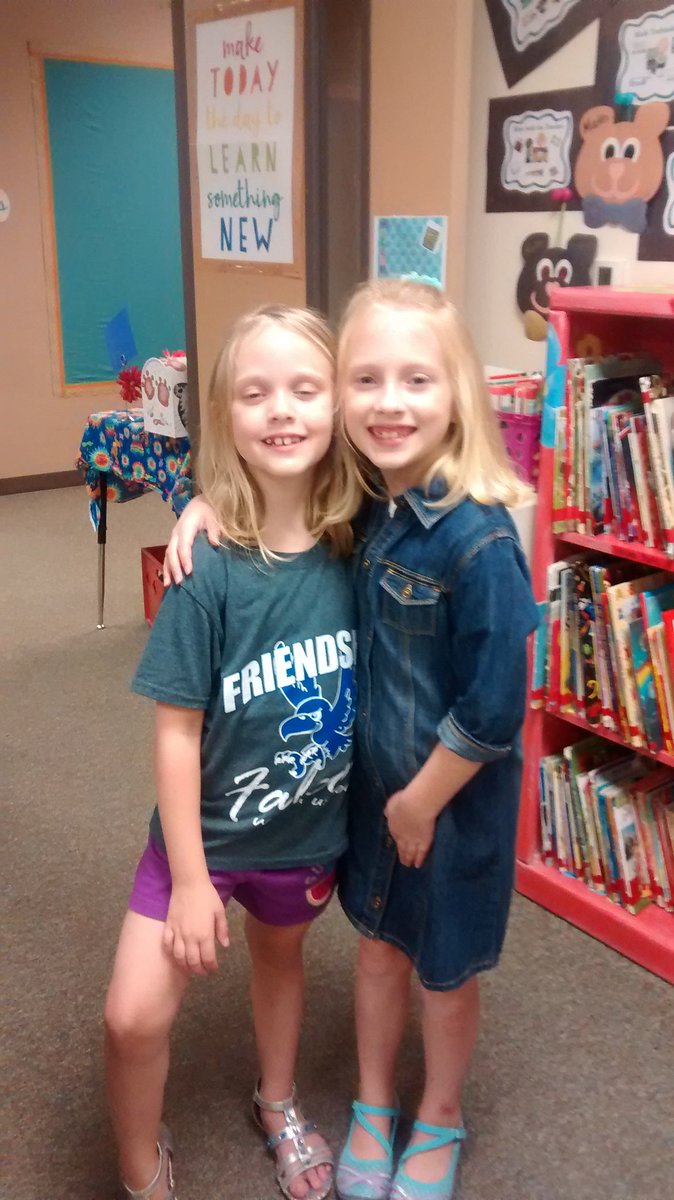 gobarbiegirlgo's tweet photo. 2nd grade Rocks!! #fsesmtt https://t.co/gcg2JRiDi6