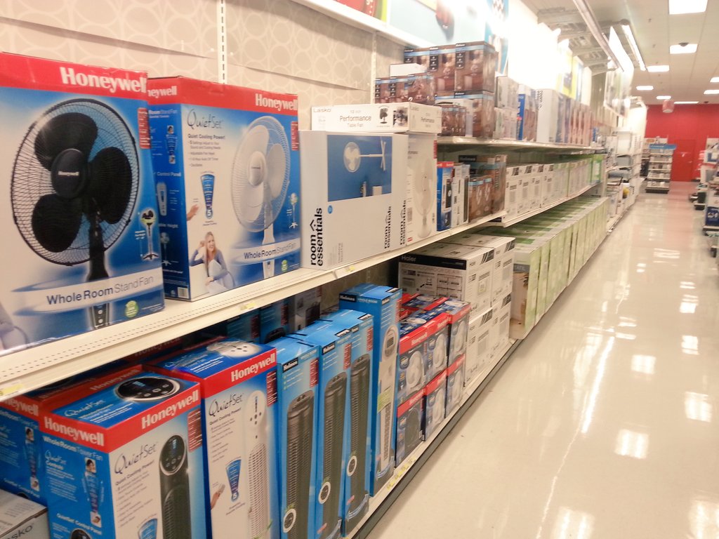Need to beat the heat T0343 Van Mall Target has you covered! #Dropitlikeitshot #PMdrivingsales #VanMallStars