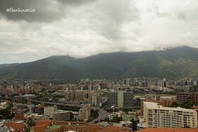 [Crónica] Cumpleaños Caracas, por <a href="/yei_blanco/">Yeilin Blanco</a>  xtractomagazine.com/2016/07/cumple…