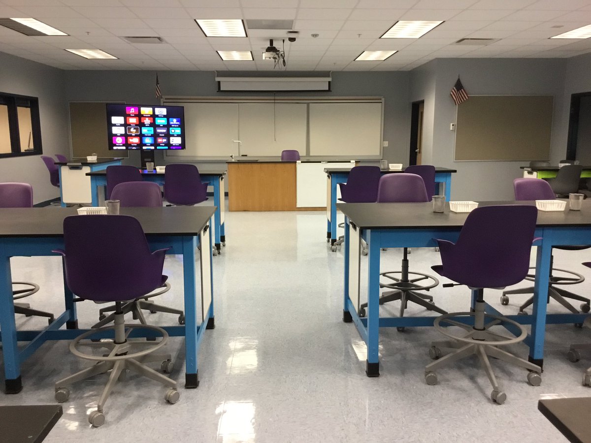 treychampion's tweet image. SteelcaseEDU: RT josephdipuma: Delta, formally known as WetLab, is finally complete. Now we space train. #activele…