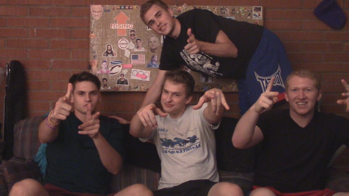 Wiley_Coyote12's tweet image. Actual shot of us filming last night. More #FastbreakKids videos coming very soon! #RisingAndFalling