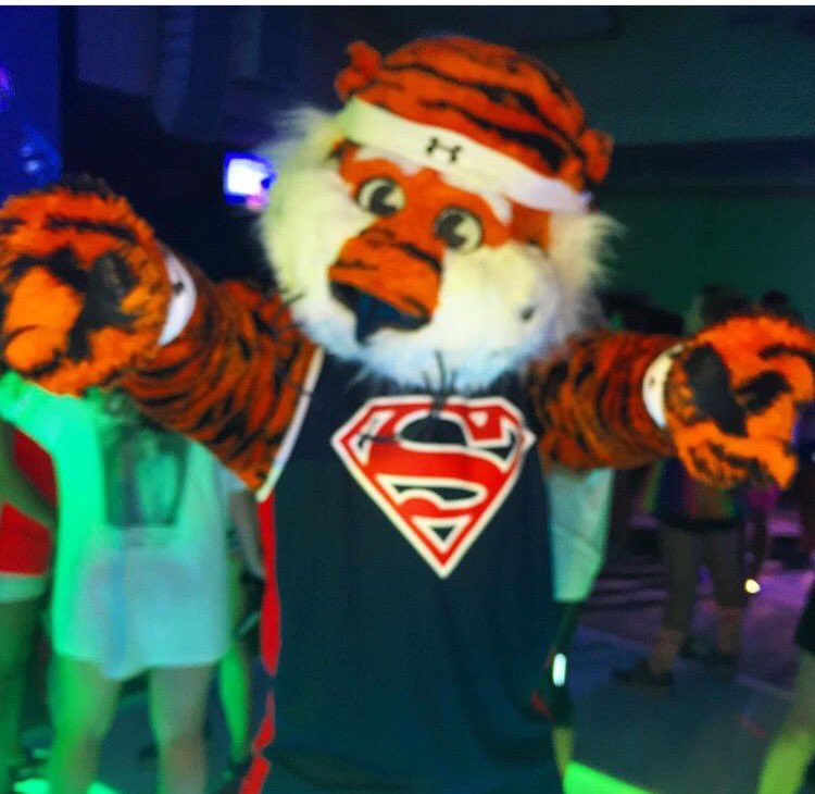 The Welcome Week Rave is happening right now! Come on out to the Student Center Ballroom!