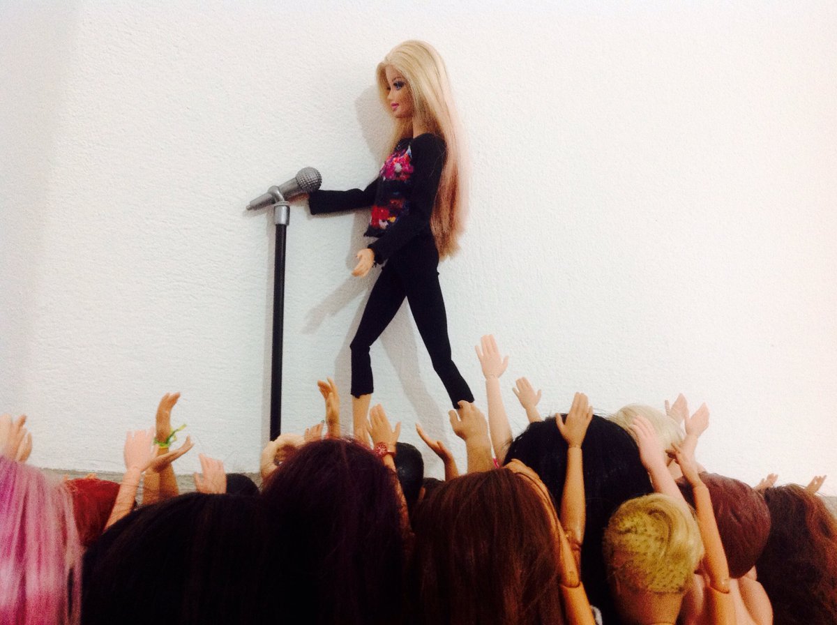 DollsSoundRadio's tweet photo. @BlissFoxy live at Dolls Sound Festival - Day 5 - August, 17 - Texas (1/4) https://t.co/pUwp7s7XAr