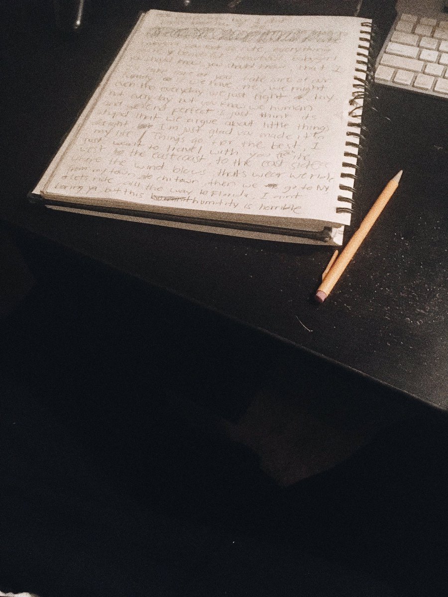 ybcortes's tweet photo. Ready to record all these new tracks ! #UntitledMixtape https://t.co/sUvdEPCnnL