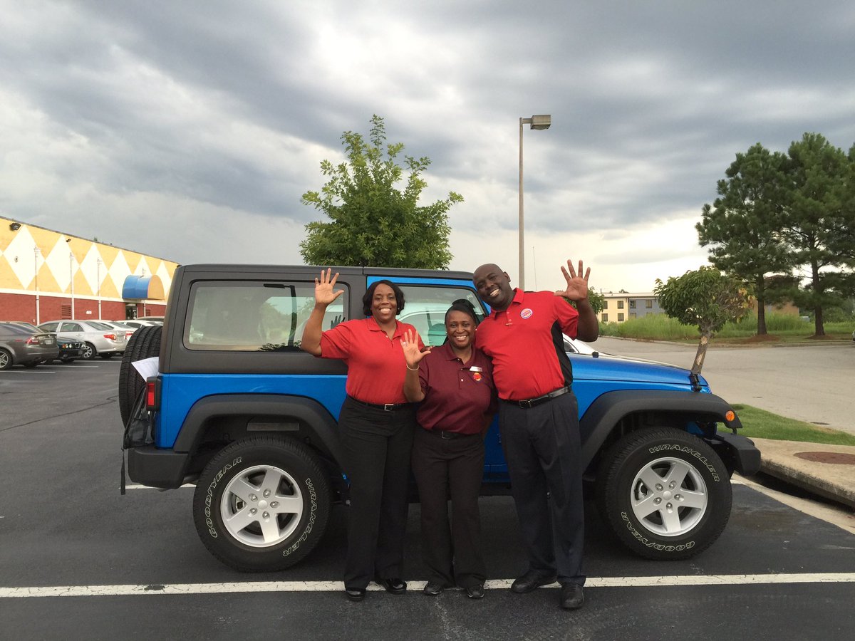 danalsquire's tweet image. HI FIVE!!!!!
Melanie McDaniel, Atlanta East top 5 winner, five times in a row!!!!!