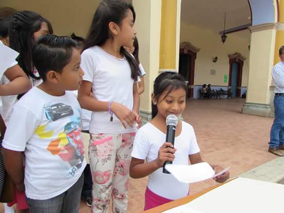chucholox's tweet photo. El @H_Ayun_Ocotlan Clausura en la Biblioteca Pública de Ocotlan el curso "Mis Vacaciones en la Biblioteca" @ViRoJose https://t.co/XuDPhPAtYS