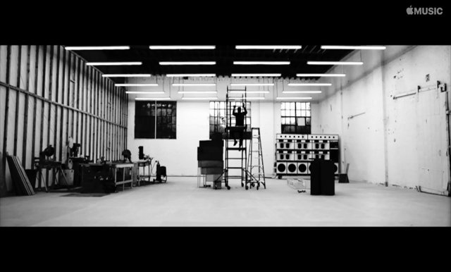FrankOMocean's tweet photo. My life is a virgin. Start a family tonight. https://t.co/Gj9isEz8Qh