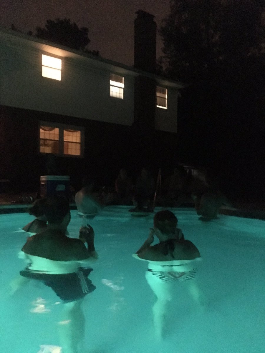 DonaldsBBQ's tweet photo. one last swim at #clubrudd #clubrudd4eva https://t.co/AN4fnWG3e7