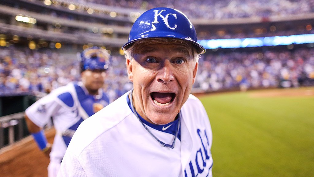 Royals's tweet photo. Current mood: https://t.co/Uc4XXAUpGh