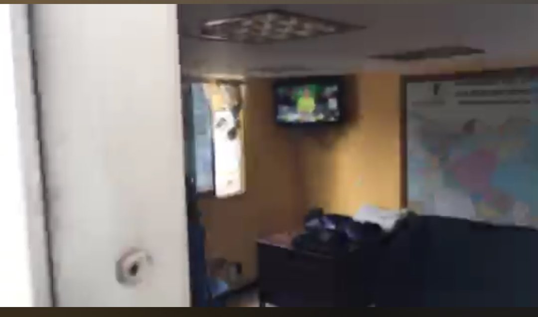 LukasArias_'s tweet image. >por lo menos estas ahi y no en el cuartito de @D_VCarranza  viendo a @DaniBisogno >#PoderAG