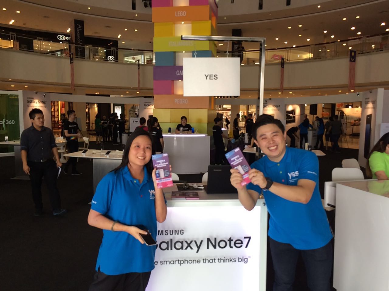 TMT on Twitter "Hi, Samsung roadshow is happening right now at Central