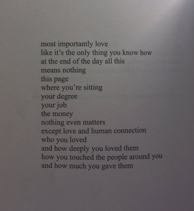 Watch ♕ Pia Mia's leaked NSFW photo on TwXstars