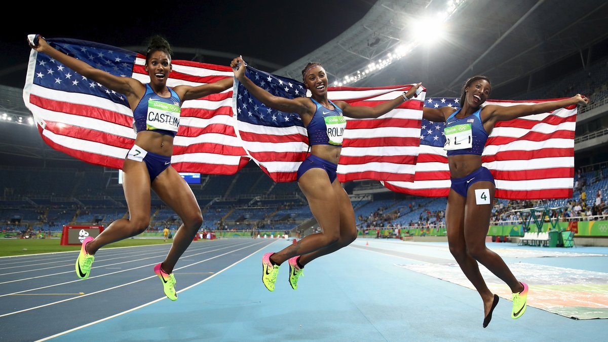 briddell334's tweet photo. In an Olympics rich with awesome images, this may be my favorite! #USAsweep #runners #RioOlympics2016 #ProudOfThem https://t.co/qmfzQBr5Ej
