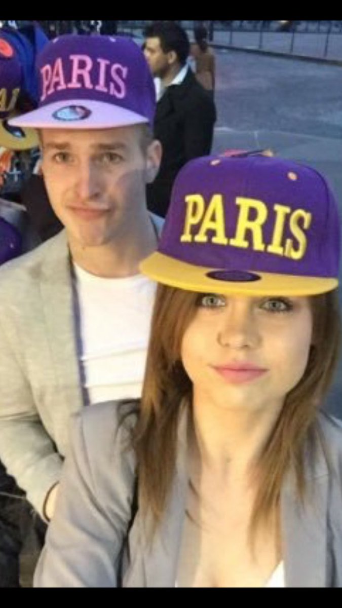 Full_PPE_Pricks's tweet photo. @arroncarter15 sorry boi i take it back didn't realise you wore purple snapbacks now stop being a keyboard warrior https://t.co/qZqaU5Ez0W
