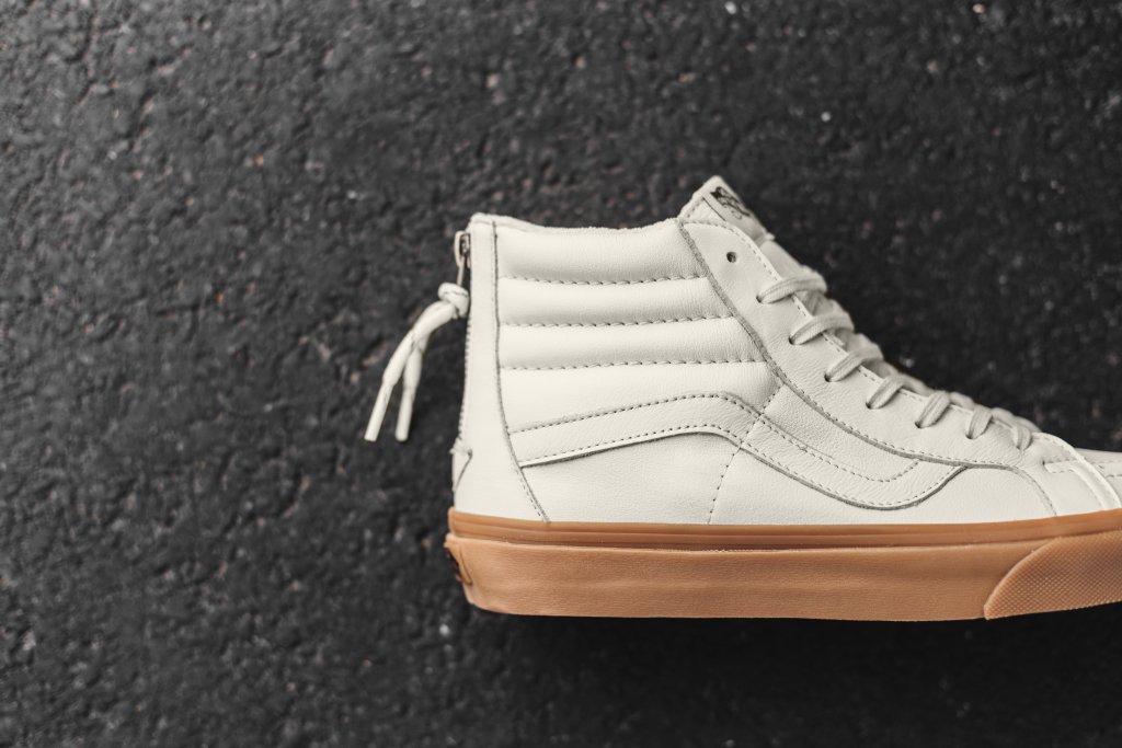 since66vans's tweet photo. VANS SK8-HI REISSUE ZIP WHITE/GUM
#vans #SK8Hi  
Buy Online here: https://t.co/ZP2Ph1m6n0 https://t.co/8BmFTdzQ2X