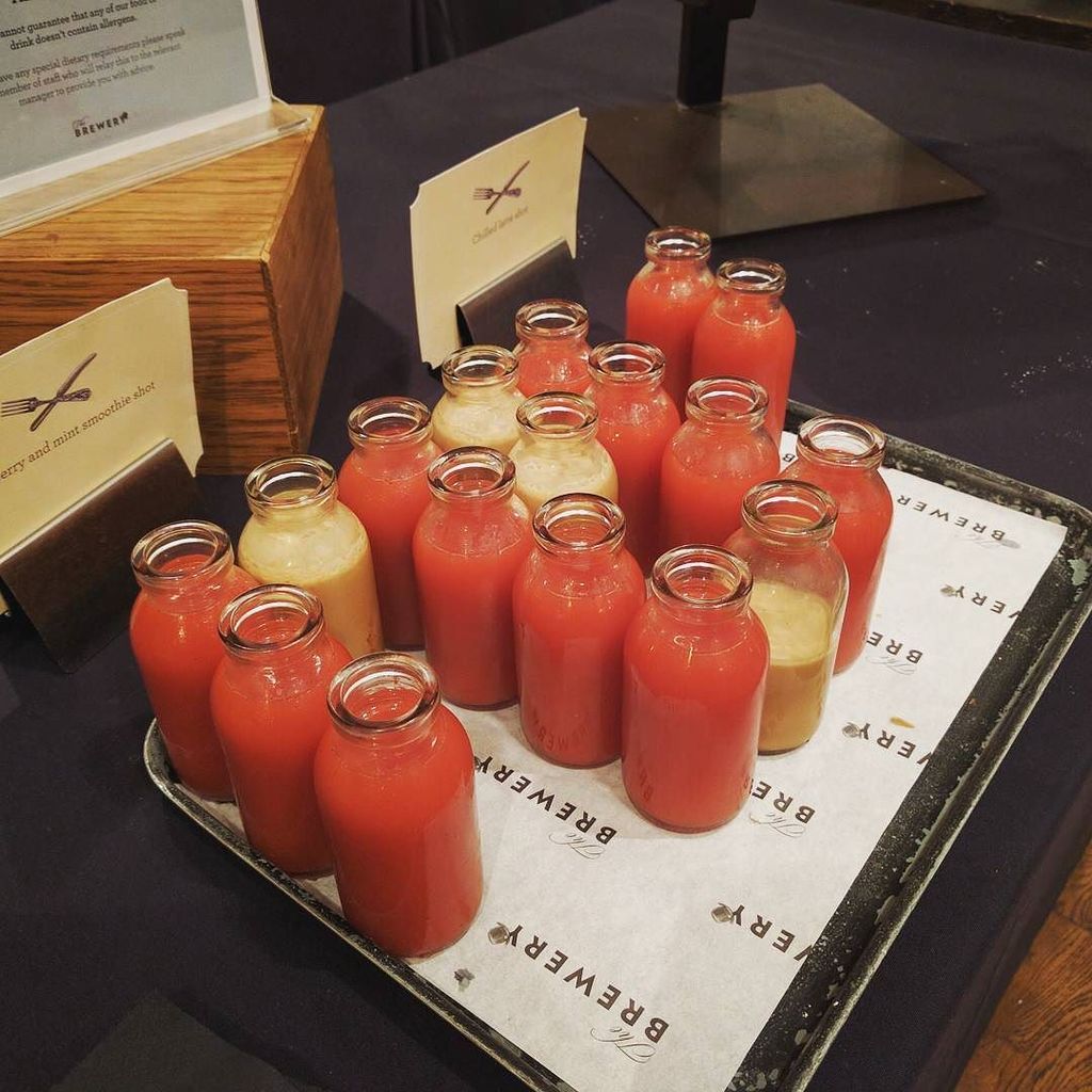apicturestale's tweet photo. Beautiful setup of raspberry mint and coffee shots at The Brewery
#london #drinksdisplay β¦ https://t.co/lmYoTx5lze https://t.co/yyhJ4qVapR