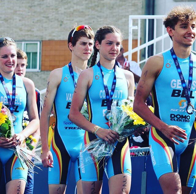 #tb to pontevedra with these 2 olympic boys!! <a href="/MartenVanRiel/">Marten Van Riel</a> 6• <a href="/GeensJelle/">Jelle Geens</a> 36• #Rio2016 #proud #teambelgium