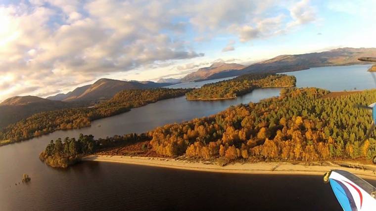 wildaboutargyll's tweet image. New Blog: Loch Lomond and Helensburgh - from the skies or the water! exploreargyll.co.uk/blog/93/loch-l… #ScotSpirit