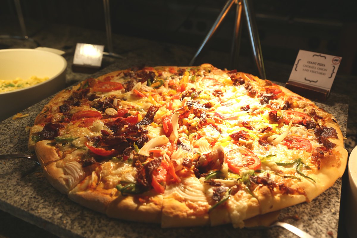 SanaSiniPullman tweet media