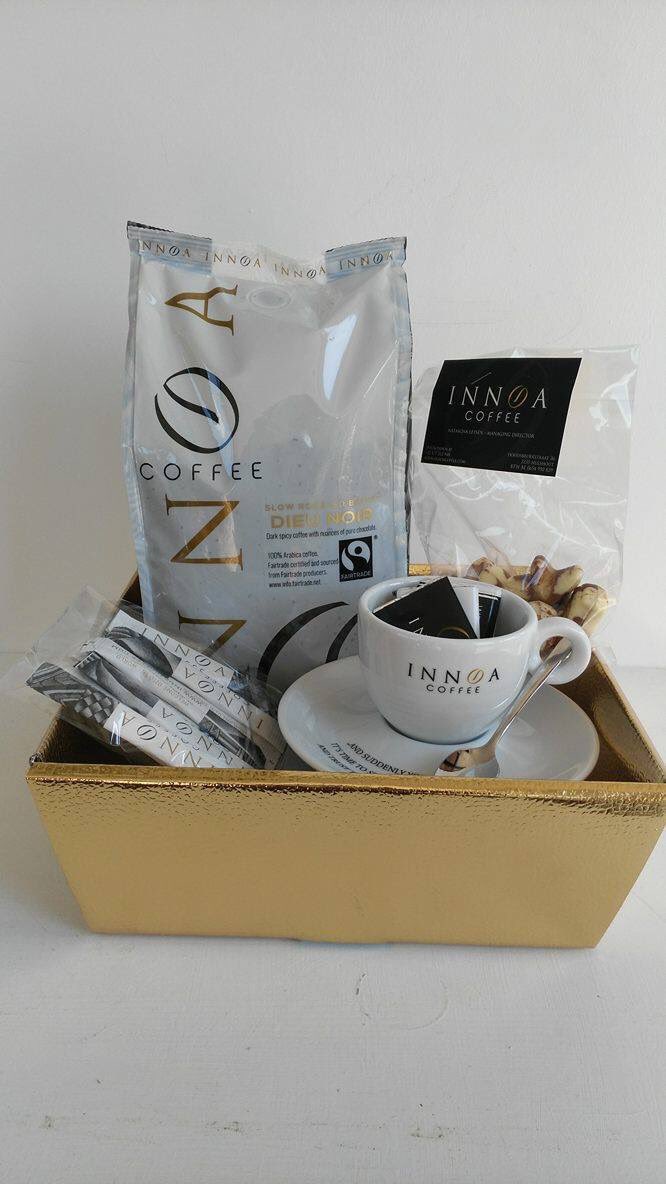 innoacoffee's tweet photo. Koffie, pralines, geschenkverpakkingen, Innoa Whisky. Wij zijn er klaar voor, afspraak 18h00 op braderij Herenthout! https://t.co/U1FbTTp6ro