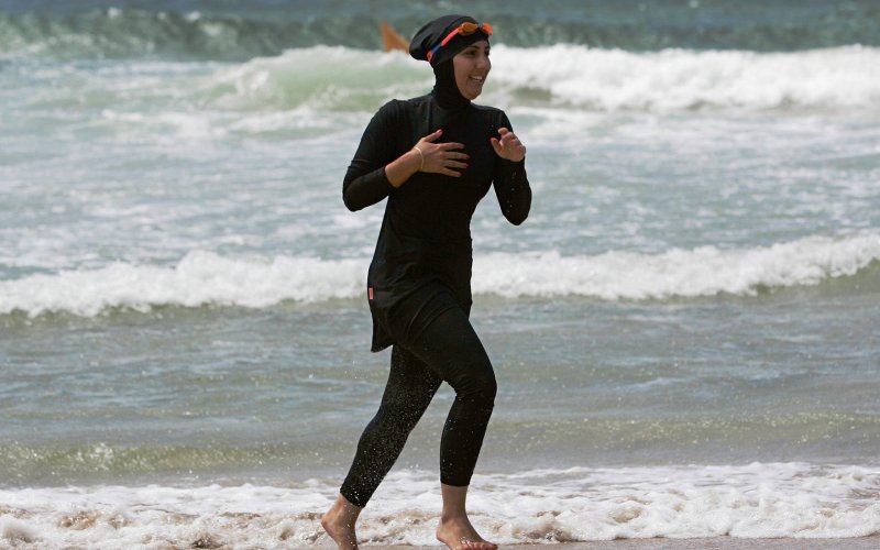 France imposes rules on what women can wear to free them from rules on what they can wear. bit.ly/2b2qVuG