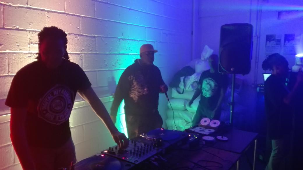 Massive shout out to Paul Ibiza and the <a href="/DigiNiyabinghi/">Digital Niyabinghi</a> crew. Awesome vibes last night <a href="/JungleDubUK/">Jungle Dub</a> #JungleDub #E17