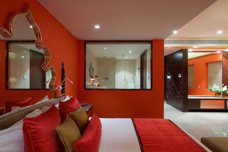 studiodesigninc's tweet photo. The rooms at Hotel Lakend, Udaipur are richly detailed with contemporarized ethnic elements. #designinc https://t.co/ky7HIeVbYa