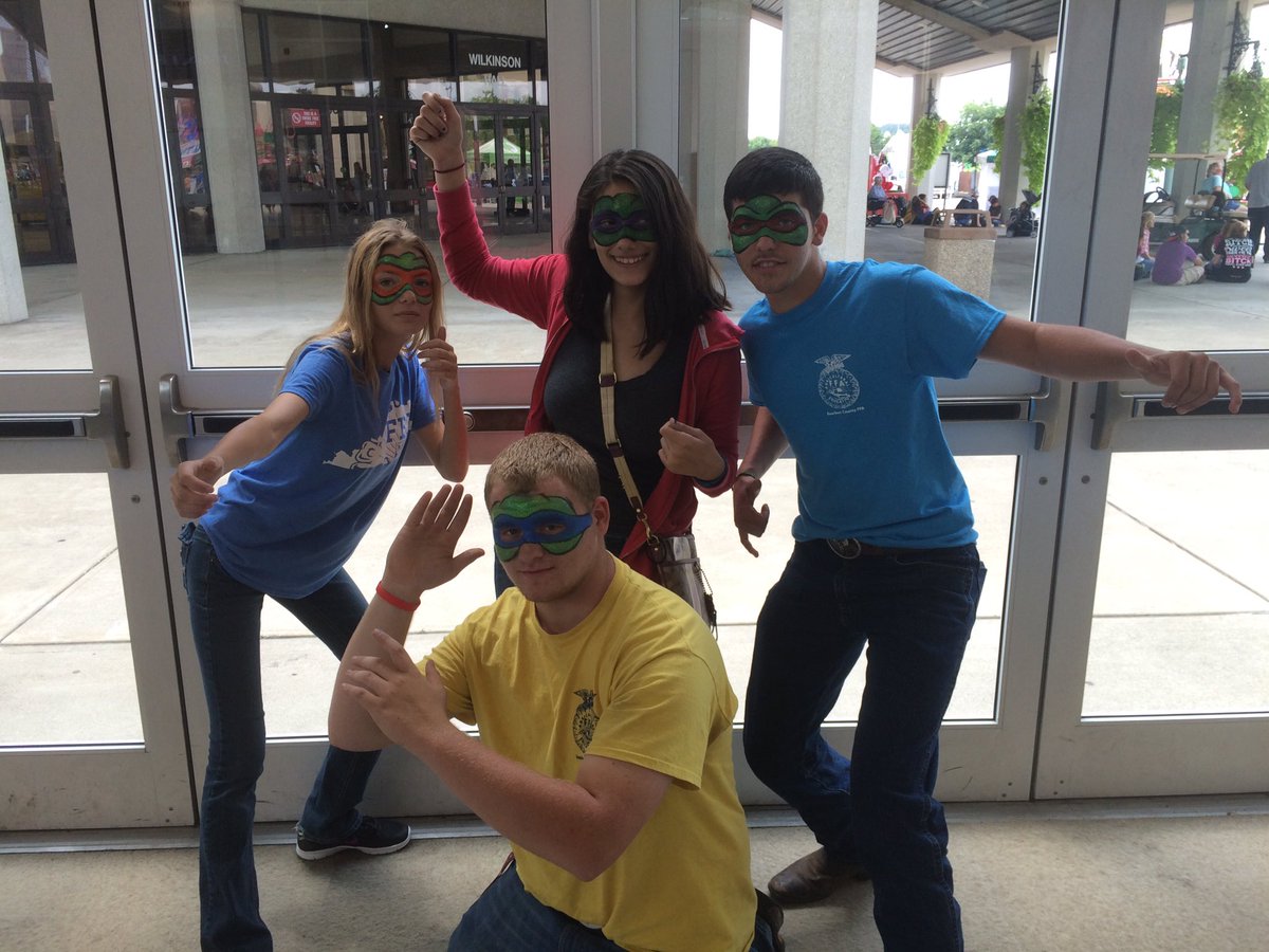 bourbonFFA's tweet photo. Teenage mutant ninja FFA members!!! https://t.co/kAZSsR8EEB