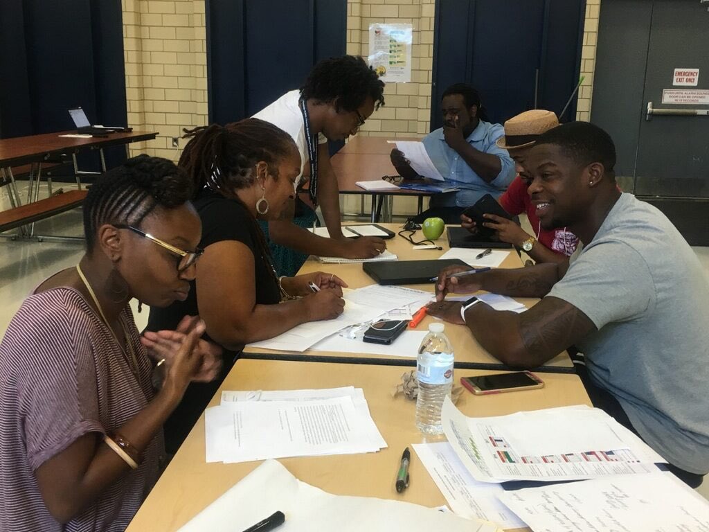 FriendshipPCS's tweet photo. It's the final day for PD's Blow Pierce teachers learn about this year's new reading mission! #FPCS1stDayPrep! https://t.co/KUXvELUBzQ