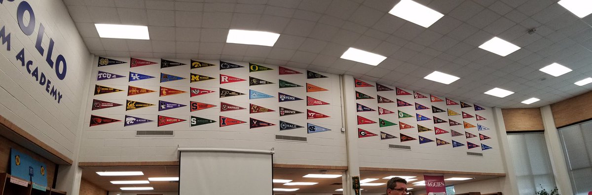 DameonTPowell's tweet photo. Brand New Edition @Apollo_JH!!!!
@RichardsonISD 
#CollegeBound
#Surprise
#OneVision https://t.co/qMTMM3BA92