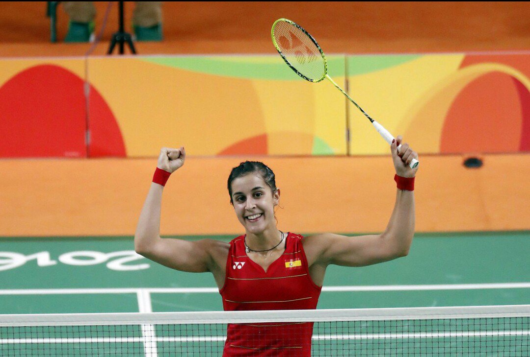 rtvenoticias's tweet photo. 🔴 ÚLTIMA HORA 

@caro_marin2, doble campeona mundial de bádminton, medalla de oro en #Río2016. https://t.co/kM8FhMVBsw