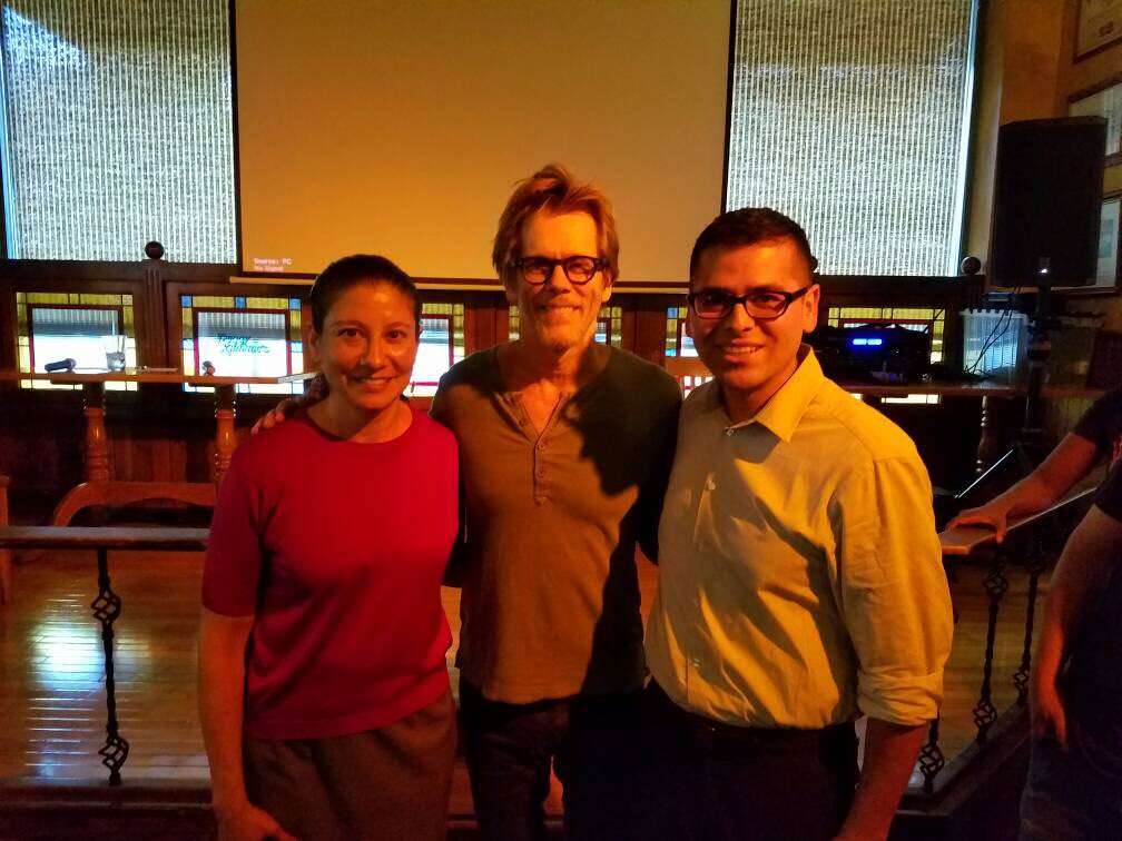 studentsrunCHI's tweet photo. Coaches Aida &amp; Marco met @kevinbacon: Big thx to him, @SixDegreesofKB &amp; @PAChicago for supporting #studentsrunchi https://t.co/5X2pMXfWqX