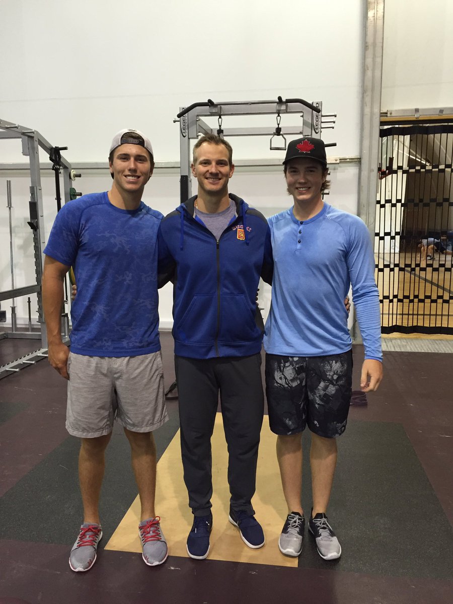 Thanks for getting us ready for the season T! Can't get any better then this guy. Check him out! <a href="/EmpowersPerform/">Empowers Performance</a>