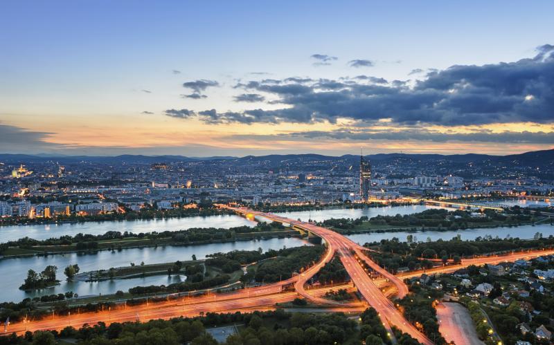 TaskiyNet's tweet photo. Drive the #Autobahn #Germany's famous toll-free Autobahn highway
Book your trip from #Taskiy https://t.co/uag5XpsElb https://t.co/Egf4E5pj5Z