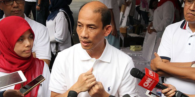 Luhut yakin 1.000 persen Jokowi beri jabatan menteri pada Arcandra teropongindonesia.com/2016/08/19/luh…