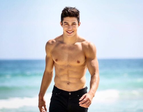 GuyCandy_'s tweet photo. I need me a Japanese Brazilian!!! https://t.co/aFD1HLSTEe