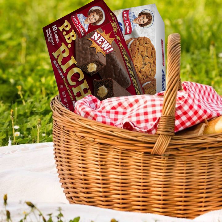 LittleDebbie's tweet image. Hooray it's #FreeCakeFriday! RT and Follow NOW for your chance to win a mixed case with new PB Richies!